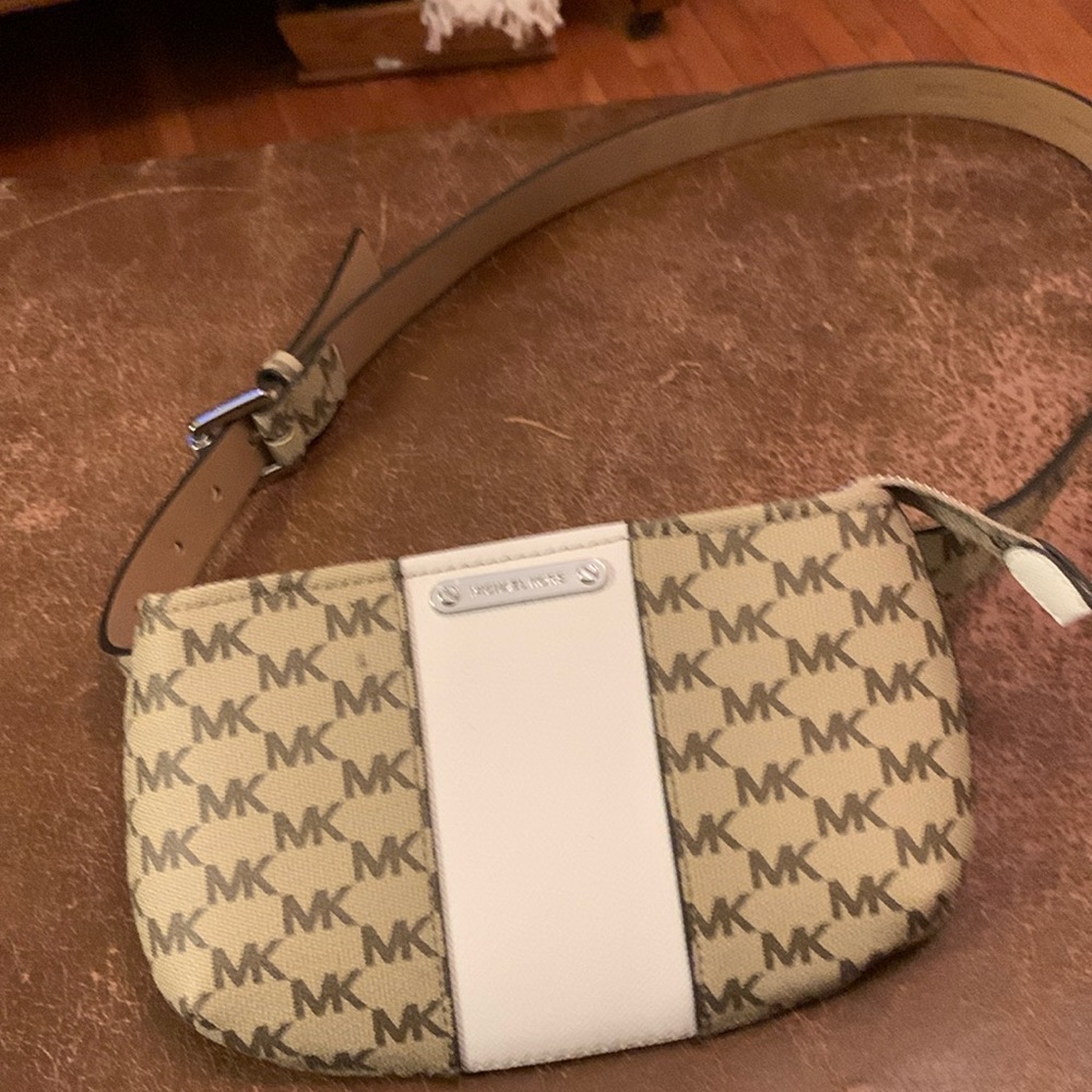 Michael Kors Fanny pack